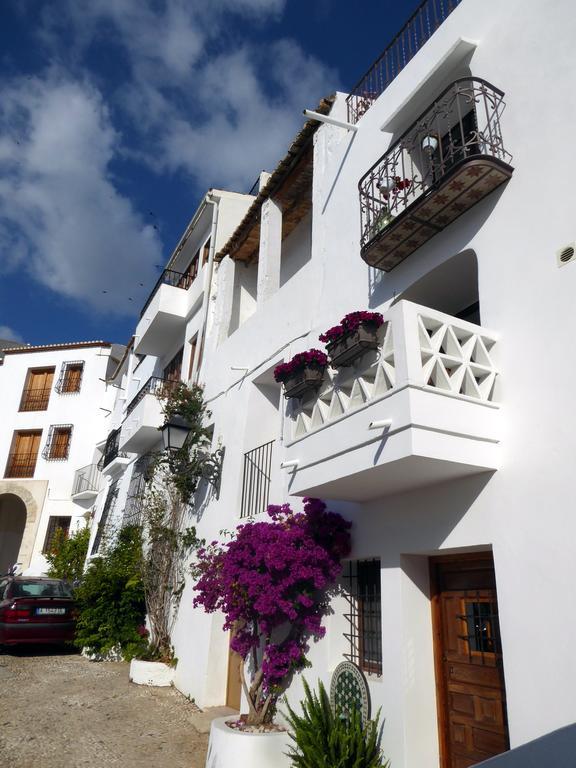 Вилла Altea Town House Deluxe Sea View Экстерьер фото